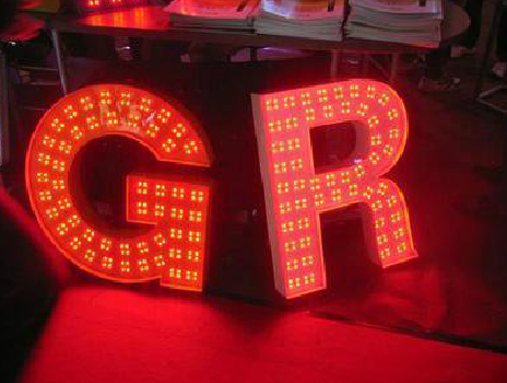 神木LED发光字有哪些优势？